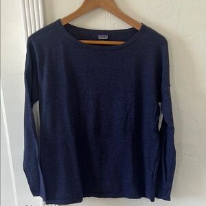 Patagonia Women's Navy Sweater